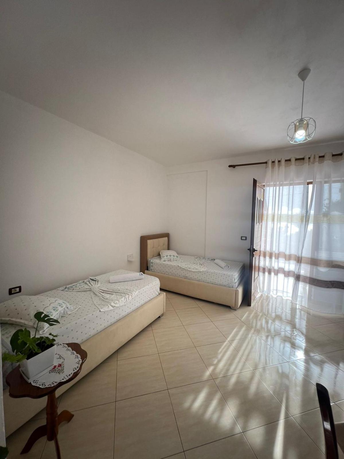 Teo Apartment Sarandë Exterior foto