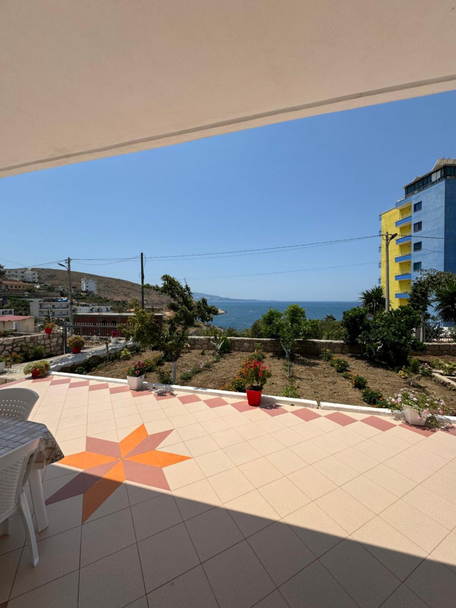 Teo Apartment Sarandë Exterior foto