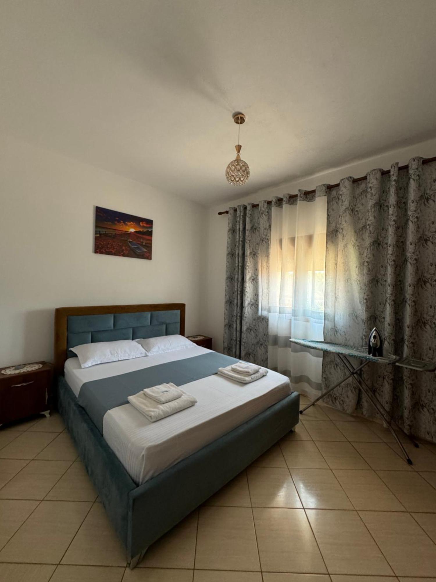 Teo Apartment Sarandë Exterior foto
